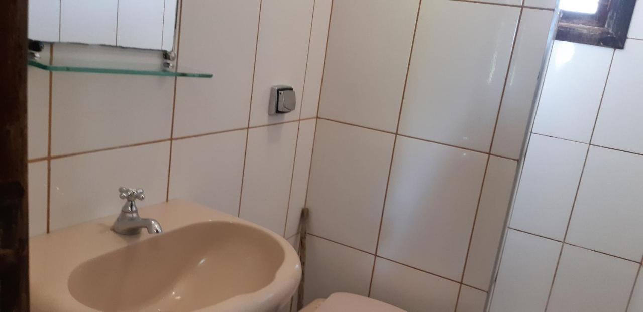 0001.05 - Maranduba - Apto - 2 Dormitorio - 8 Pessoas - 2 Quadras Do Mar - Piscina - Wi-Fi 우바투바 외부 사진