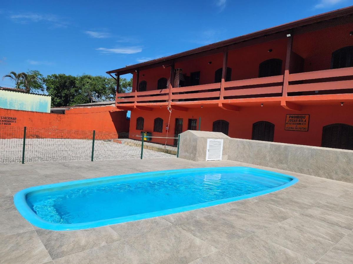 0001.05 - Maranduba - Apto - 2 Dormitorio - 8 Pessoas - 2 Quadras Do Mar - Piscina - Wi-Fi 우바투바 외부 사진